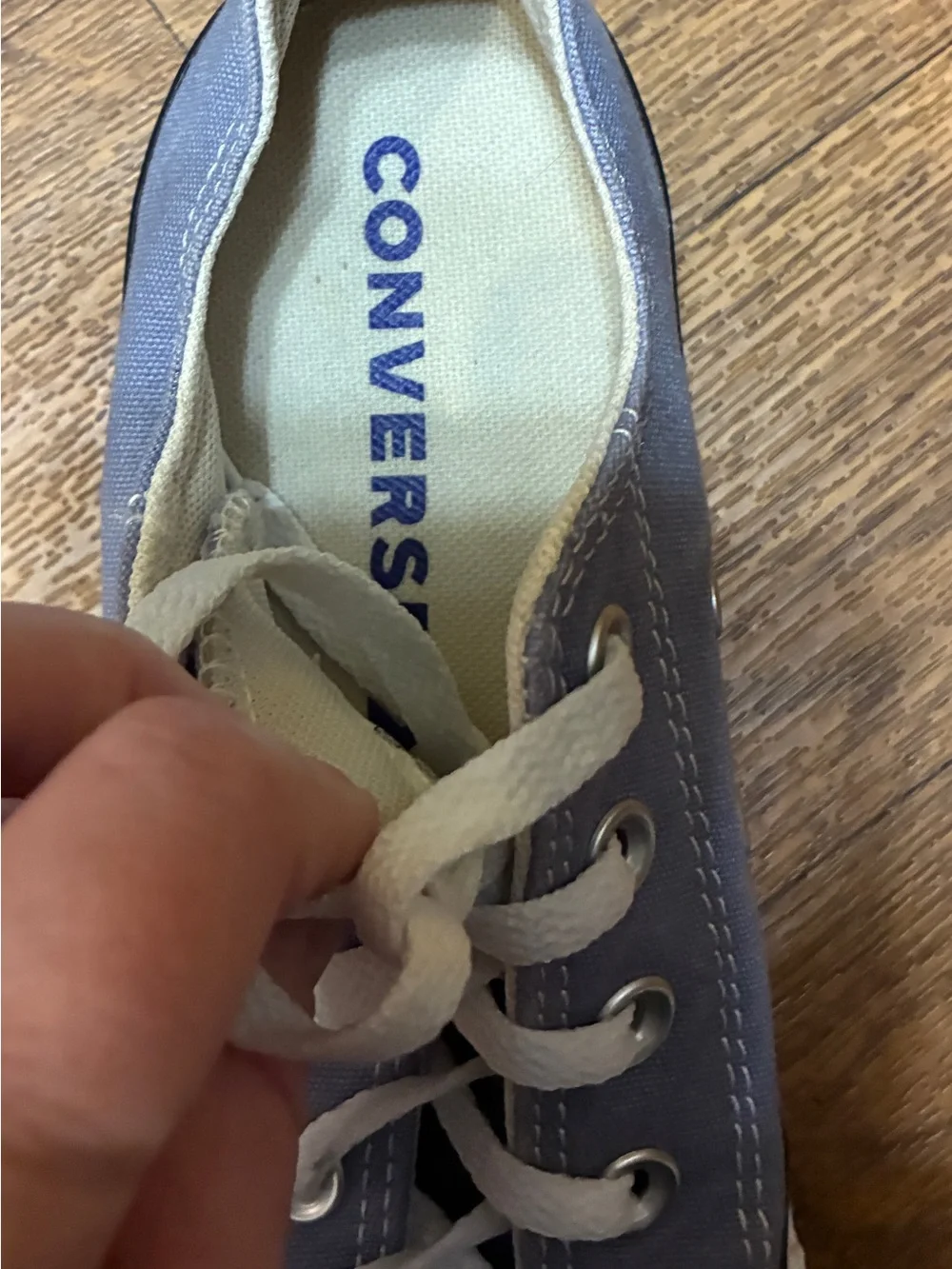 Converse laces men’s